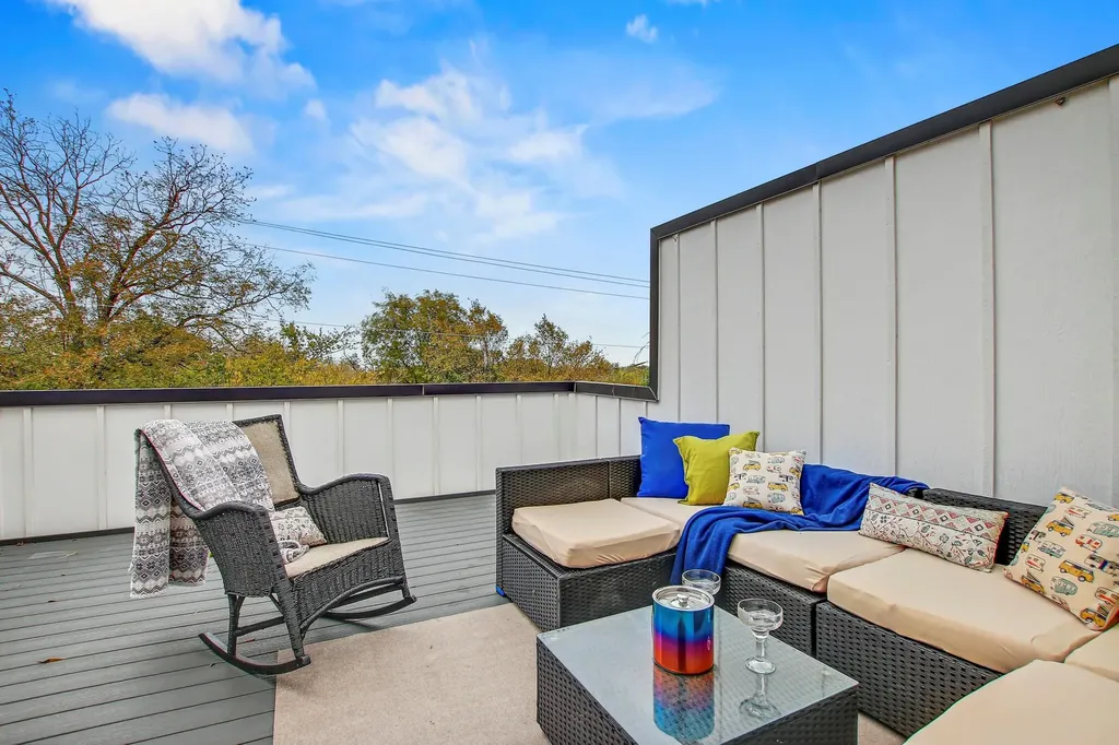 2804 S 1st Street Austin TX 78704