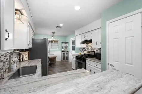 12719 Covington Trail Austin TX 78727