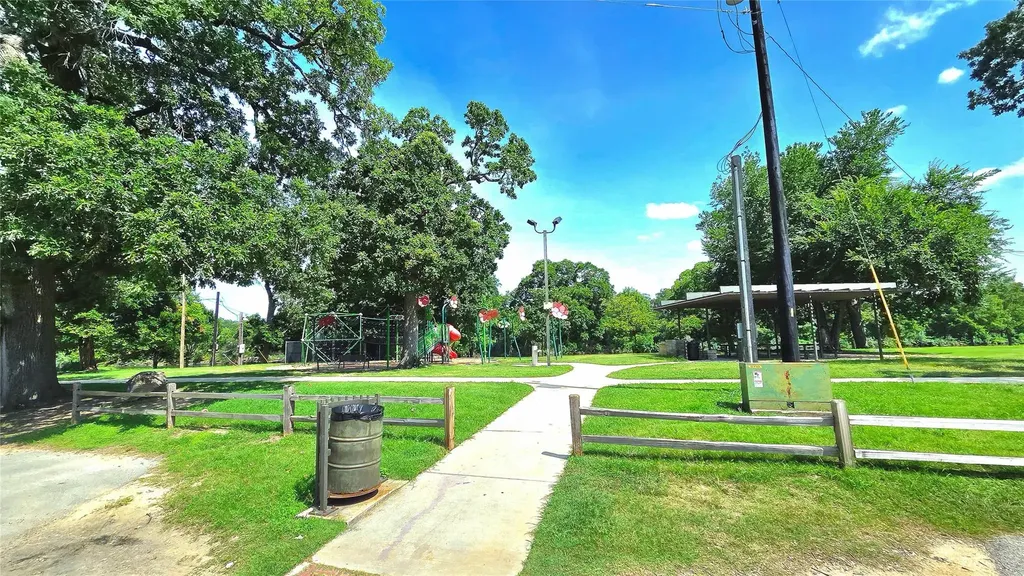 530 W 22nd Street Georgetown TX 78626