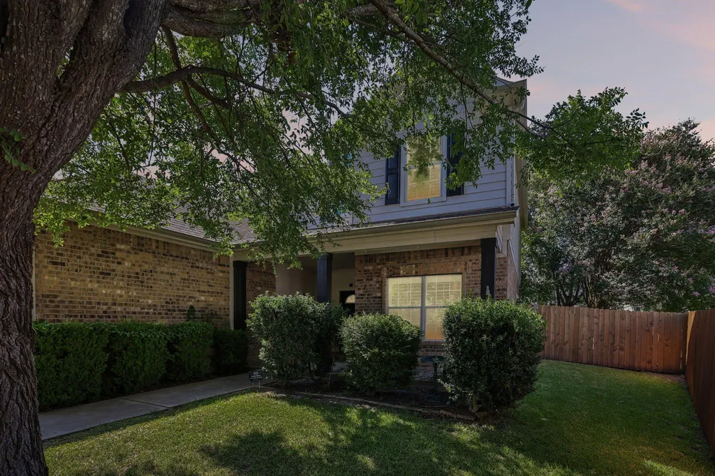 2821 Purple Thistle Drive Pflugerville TX 78660
