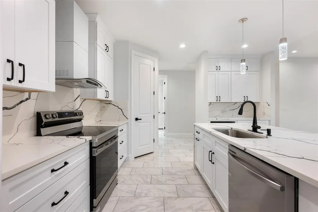 20302 Boggy Ford Road Lago Vista TX 78645