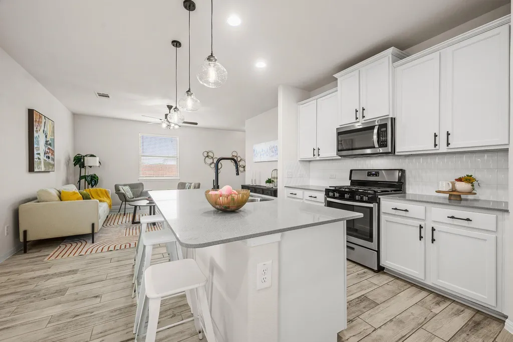 309 Earl Keen Street Leander TX 78641