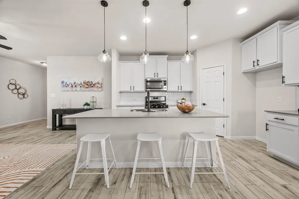 309 Earl Keen Street Leander TX 78641