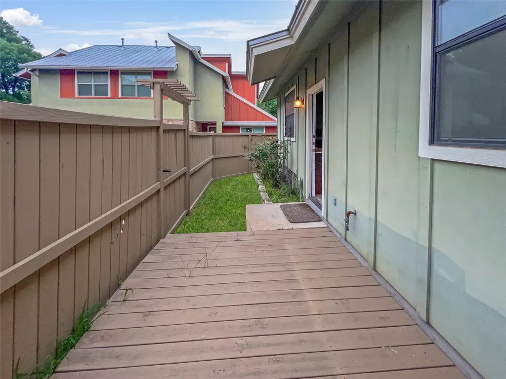4120 Valley View Road Austin TX 78704