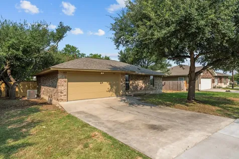 1802 Dixie Lane Round Rock TX 78664