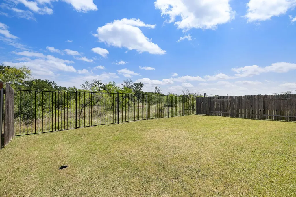 441 Gaida Loop Georgetown TX 78628