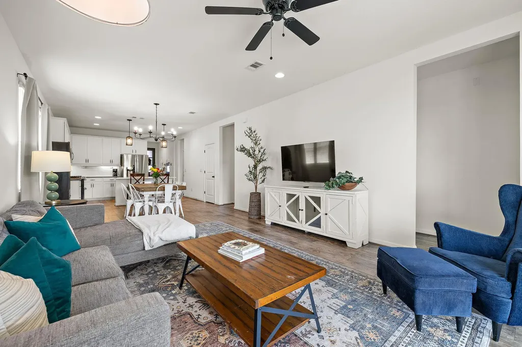 441 Gaida Loop Georgetown TX 78628