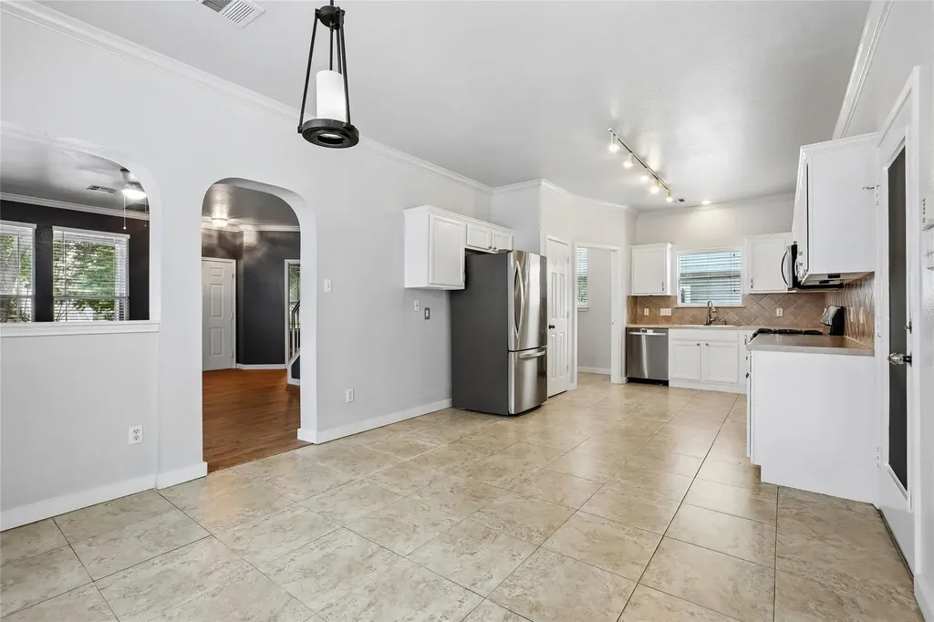 1001 Monadale Trail Round Rock TX 78664