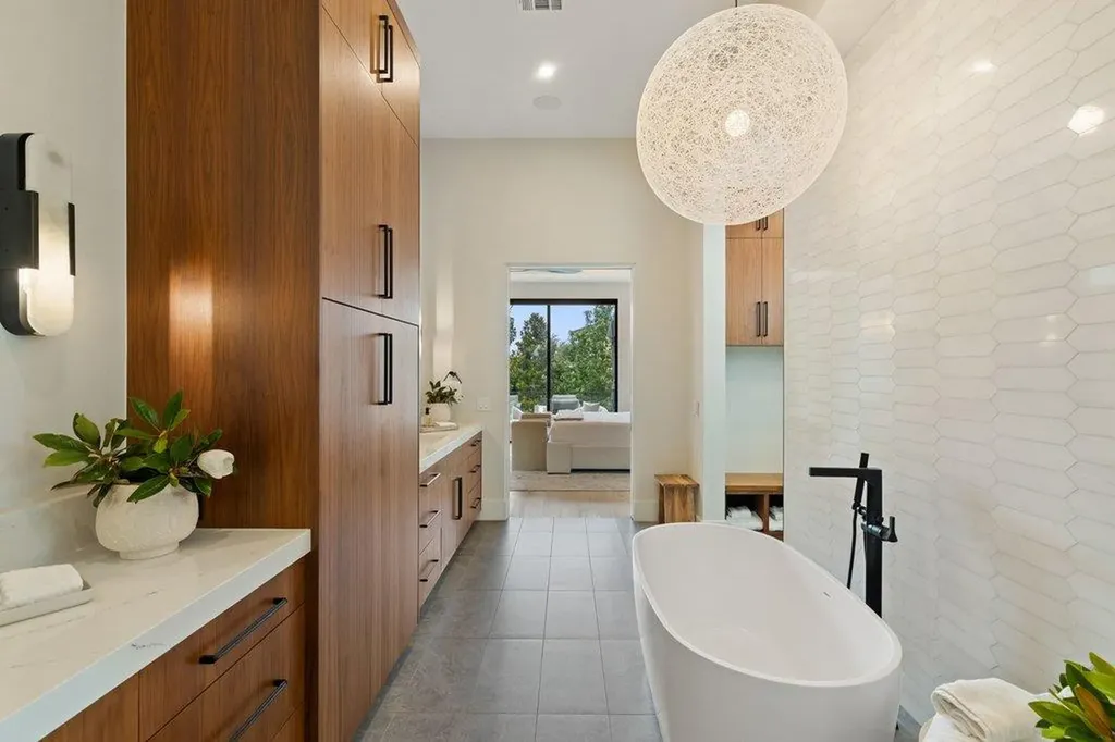5601 Sombria Court Austin TX 78738