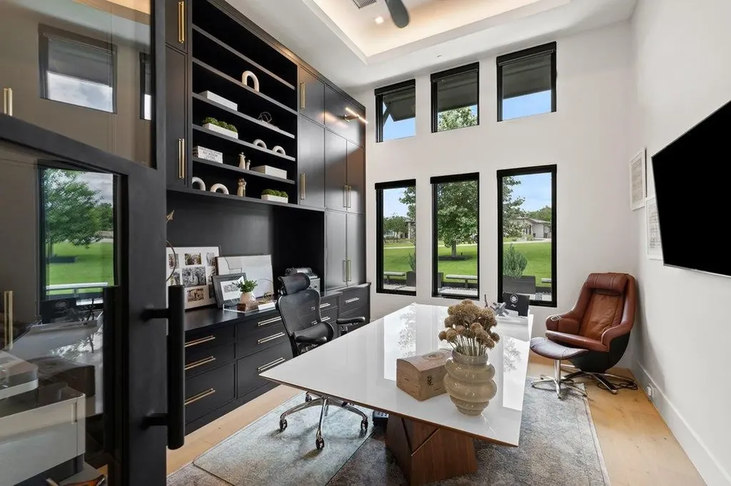 5601 Sombria Court Austin TX 78738