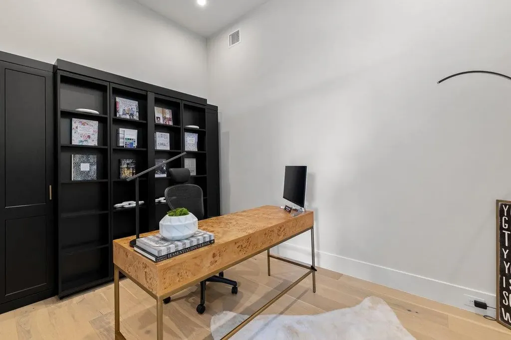 5601 Sombria Court Austin TX 78738