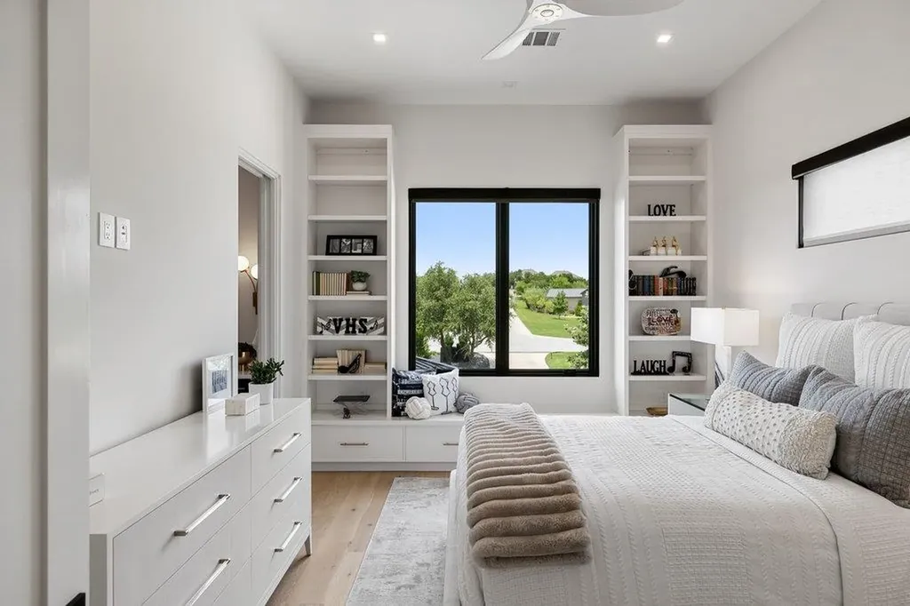 5601 Sombria Court Austin TX 78738