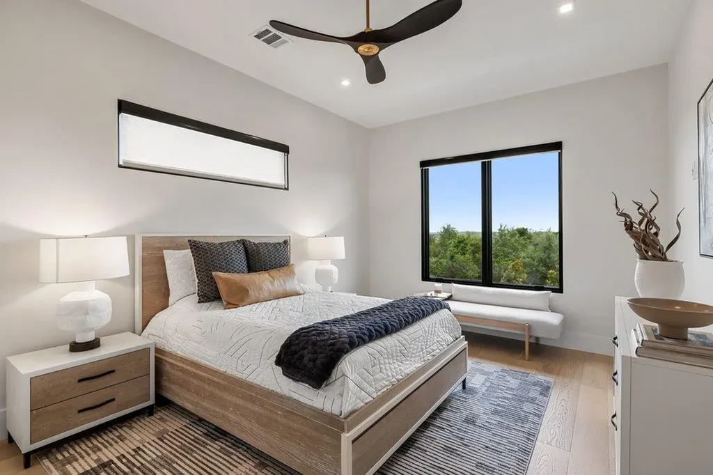 5601 Sombria Court Austin TX 78738