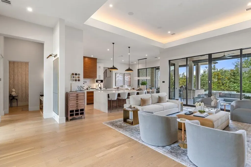 5601 Sombria Court Austin TX 78738