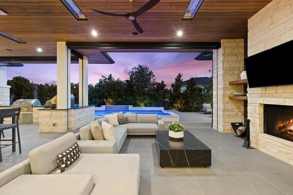 5601 Sombria Court Austin TX 78738
