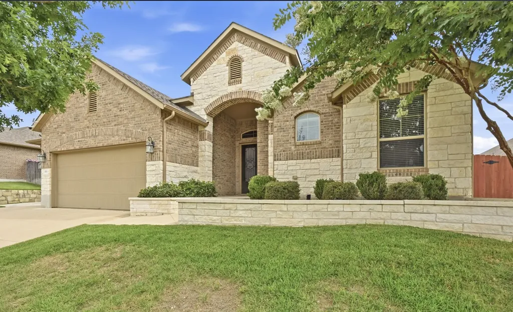 553 Betony Loop Buda TX 78610