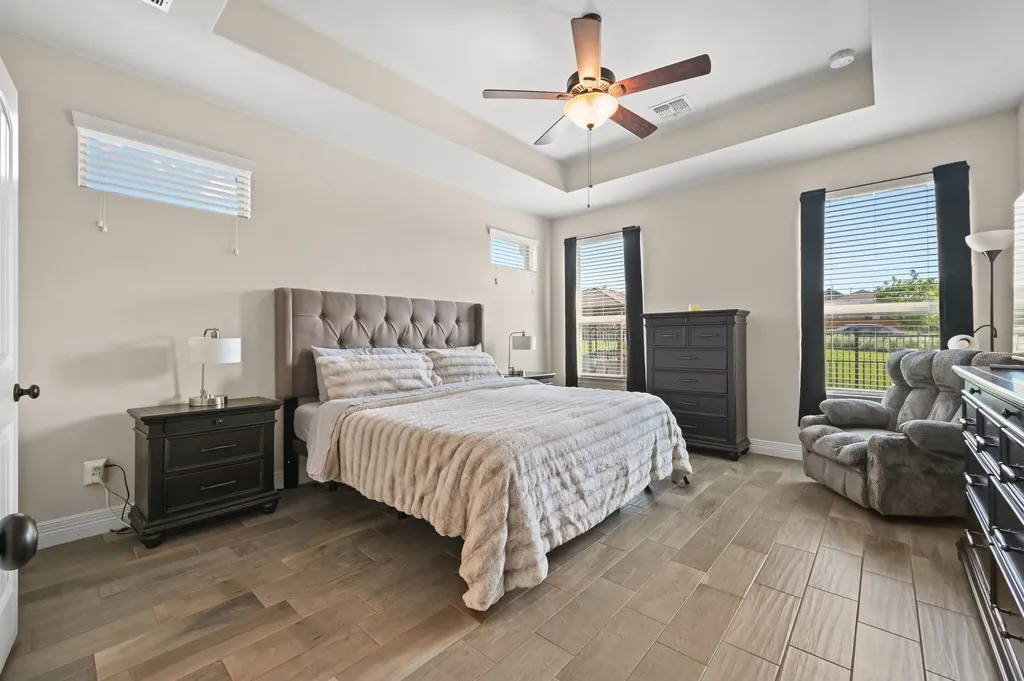 553 Betony Loop Buda TX 78610