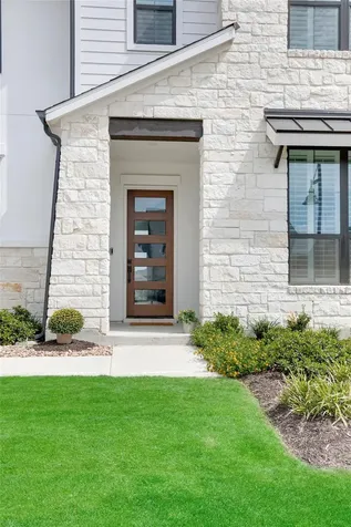 316 Valletta Way Liberty Hill TX 78642