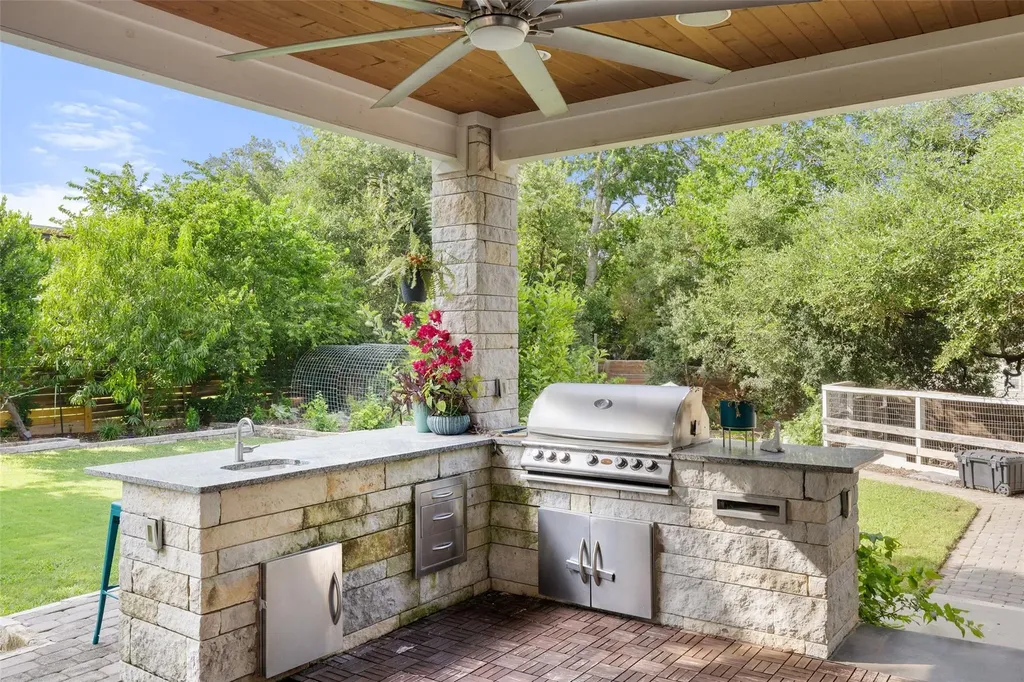 14219 Hunters Pass Austin TX 78734