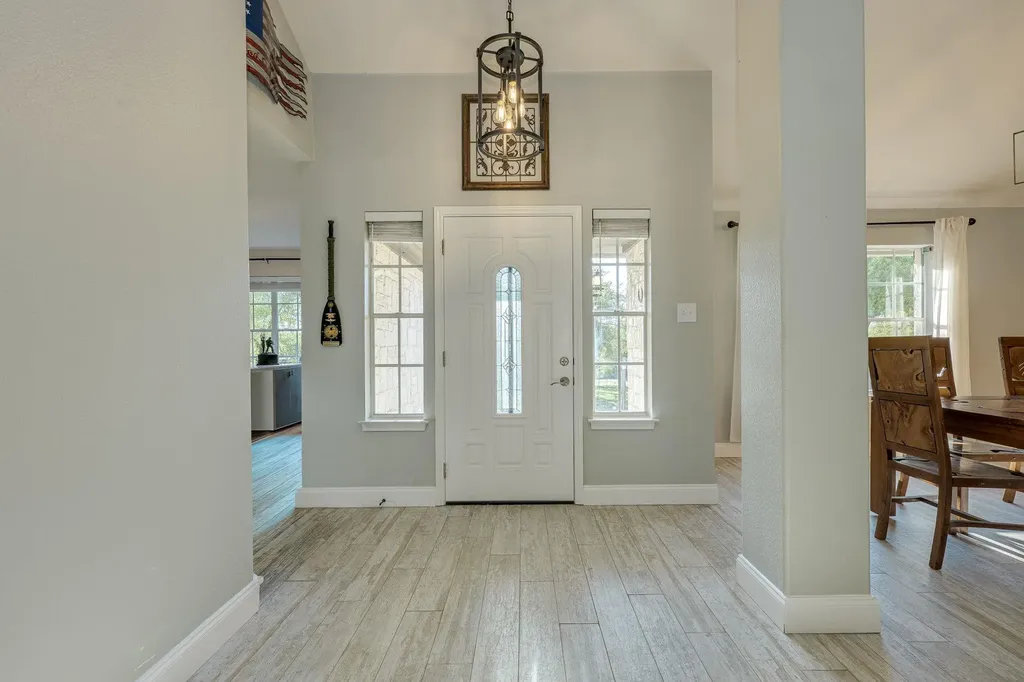 500 Madrone Ranch Trail Dripping Springs TX 78620
