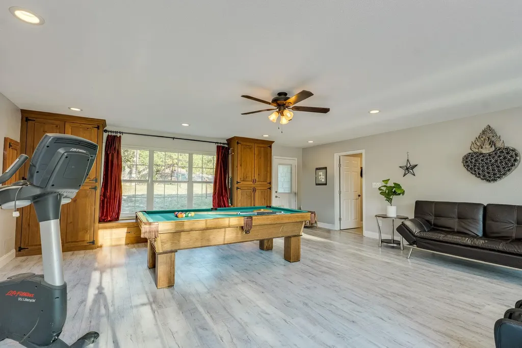 500 Madrone Ranch Trail Dripping Springs TX 78620