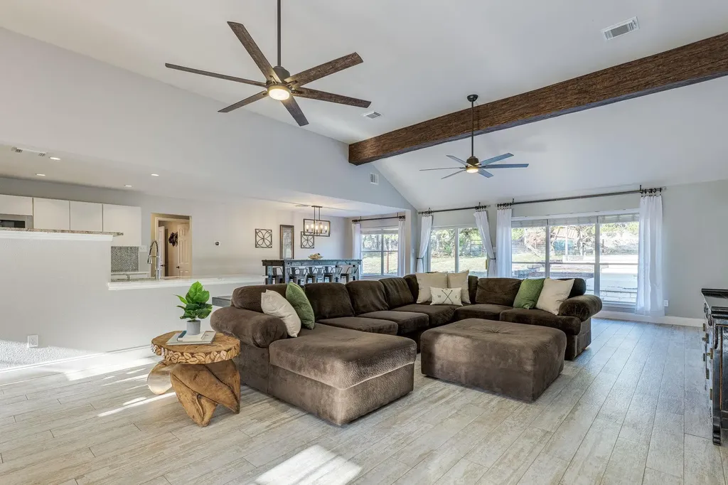 500 Madrone Ranch Trail Dripping Springs TX 78620