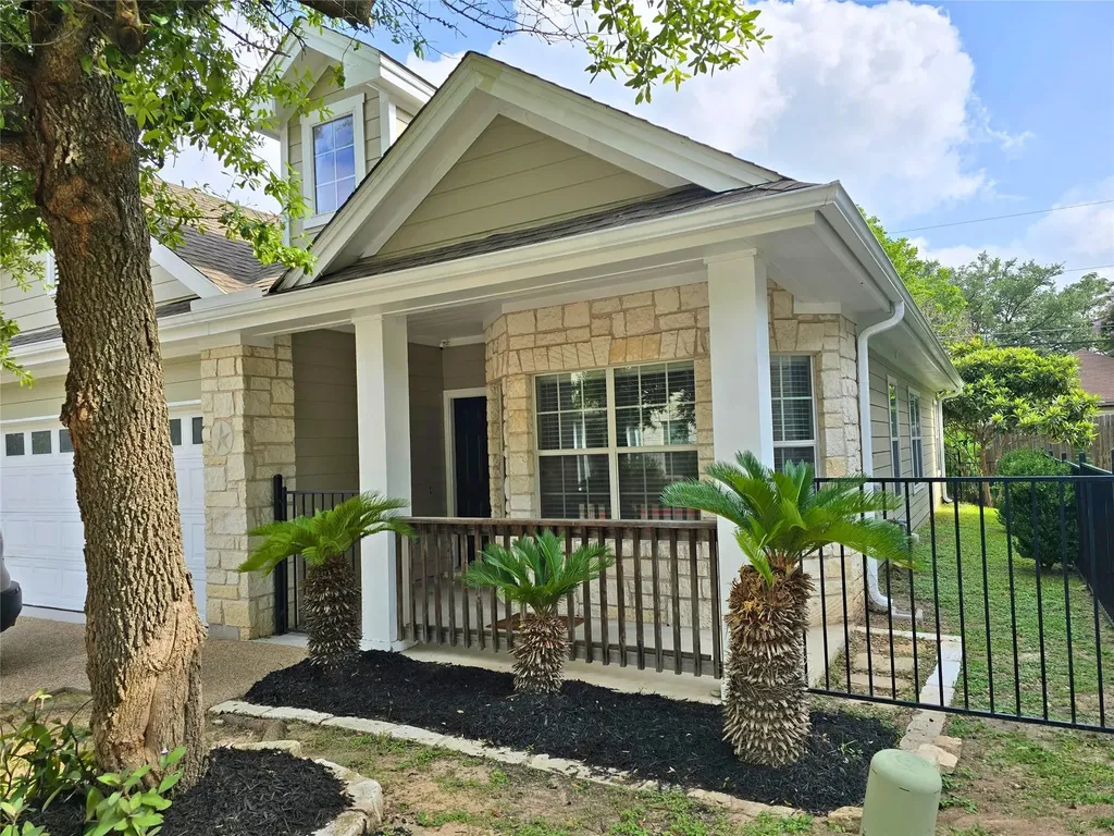 6715 Windrift Way Austin TX 78745