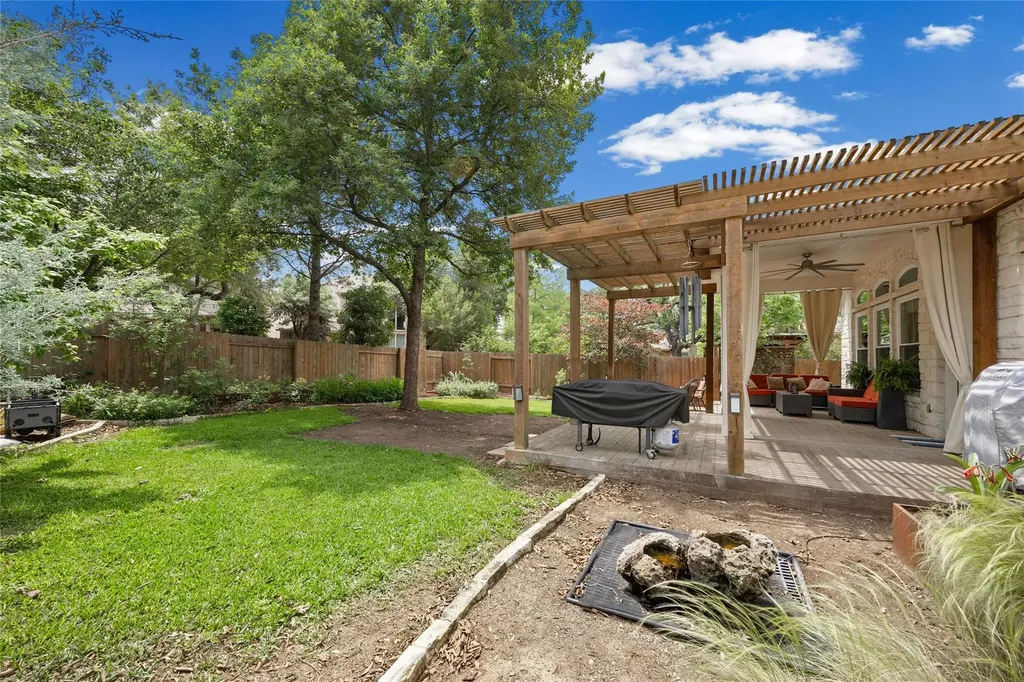 15613 Echo Hills Drive Austin TX 78717