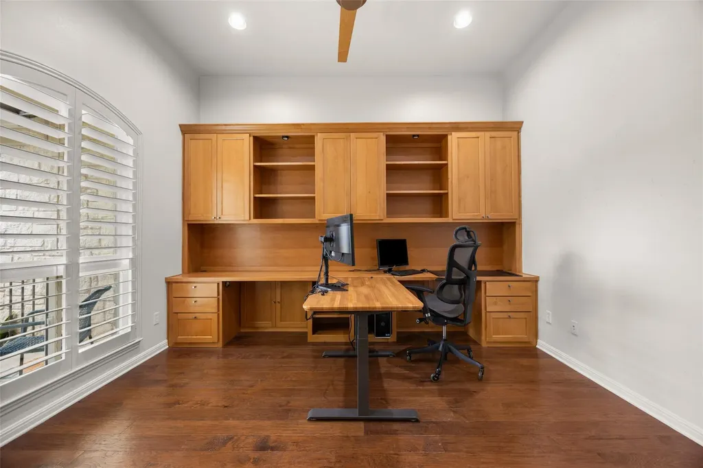 15613 Echo Hills Drive Austin TX 78717