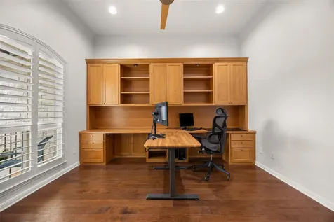 15613 Echo Hills Drive Austin TX 78717