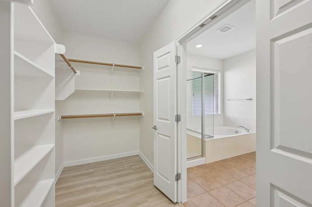 7224 Tanaqua Lane Austin TX 78739