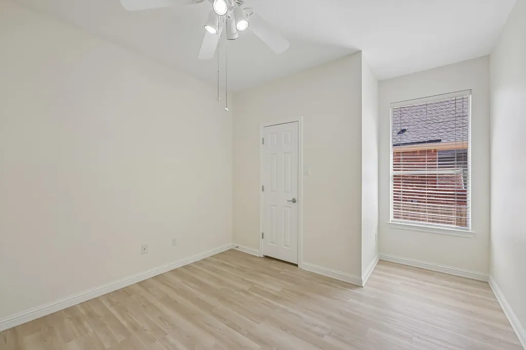 7224 Tanaqua Lane Austin TX 78739