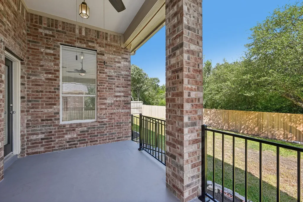 7224 Tanaqua Lane Austin TX 78739