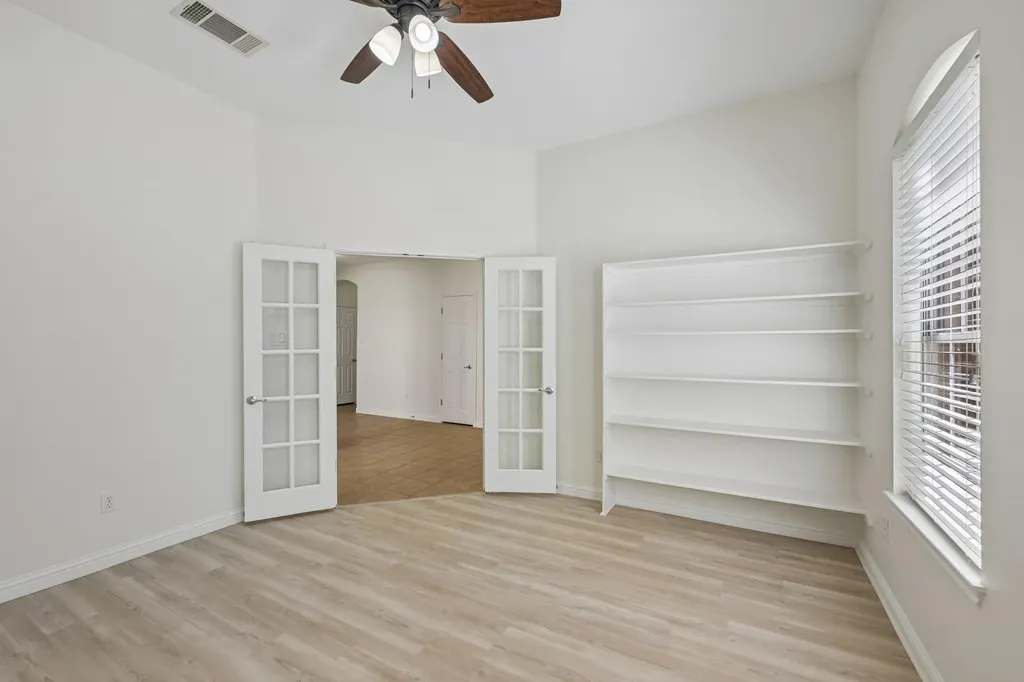 7224 Tanaqua Lane Austin TX 78739