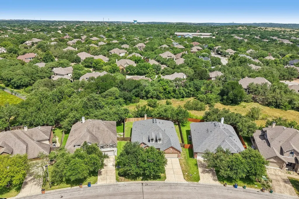 7224 Tanaqua Lane Austin TX 78739