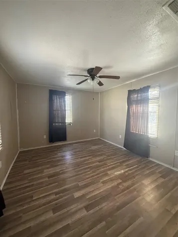 1120 Saint Paul Street Gonzales TX 78629