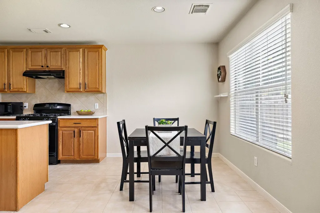 2531 St. James Place Round Rock TX 78665