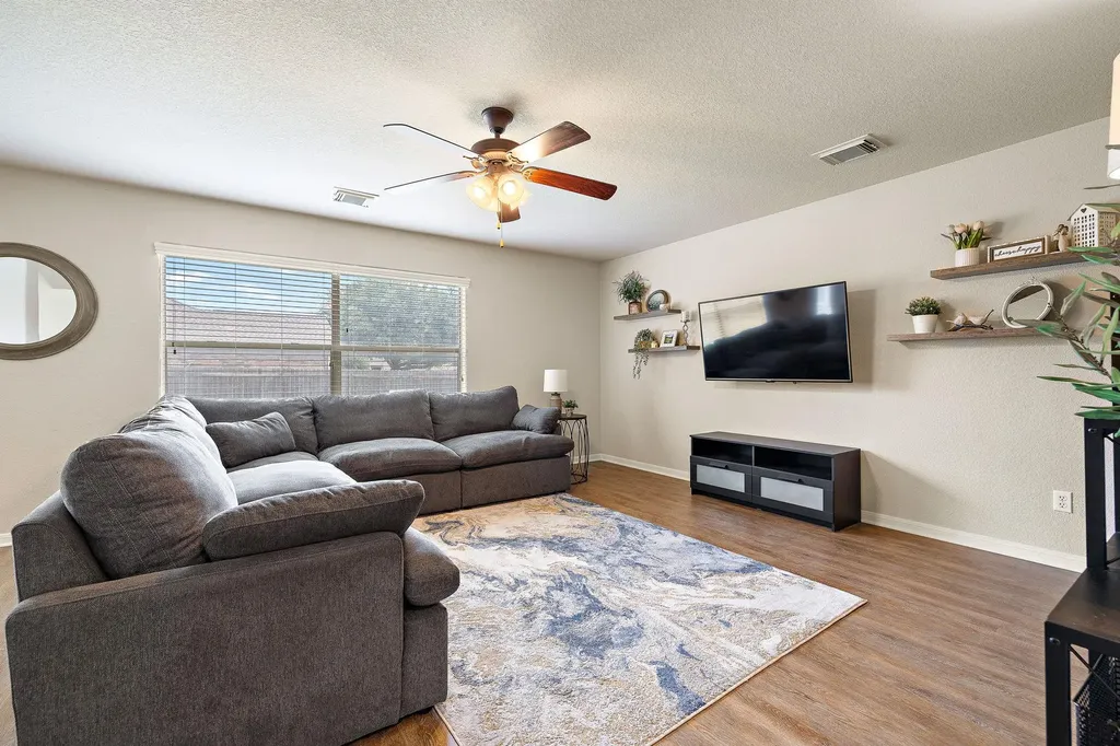 2531 St. James Place Round Rock TX 78665