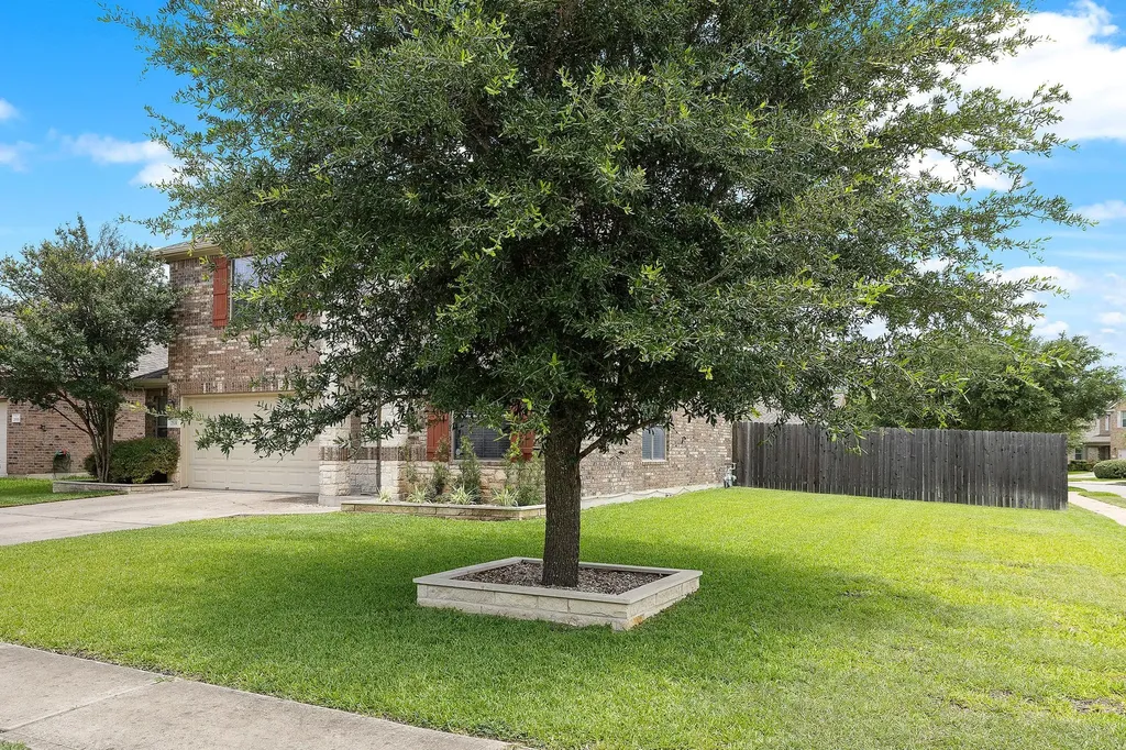 2531 St. James Place Round Rock TX 78665