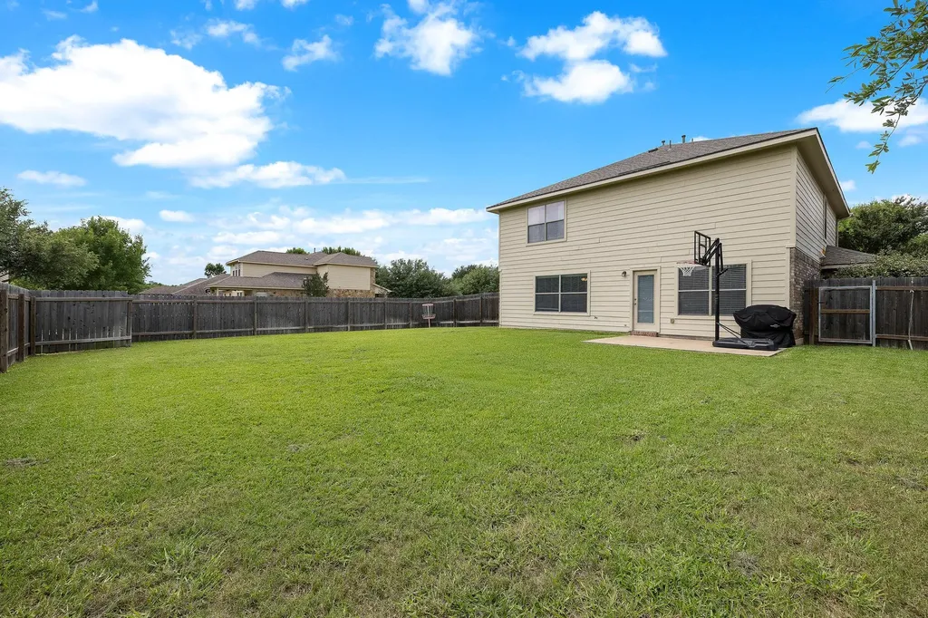 2531 St. James Place Round Rock TX 78665