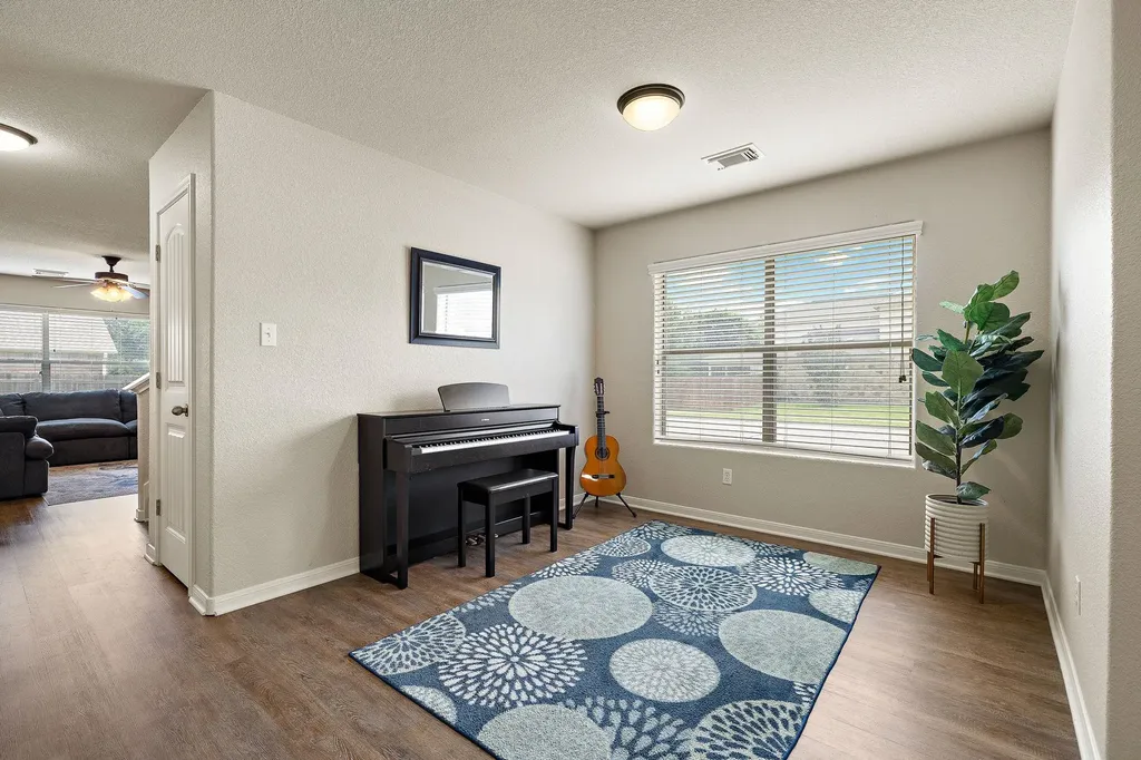 2531 St. James Place Round Rock TX 78665