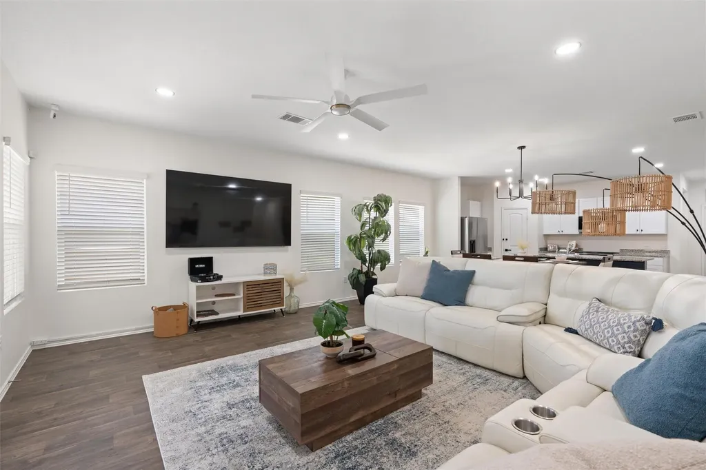 13005 Brahmin Drive Austin TX 78724