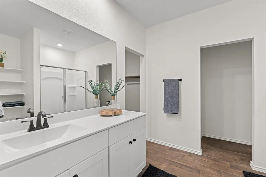 13005 Brahmin Drive Austin TX 78724