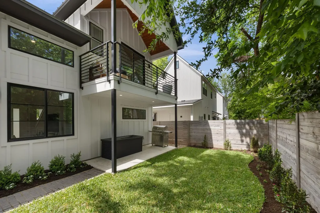 2711 Stacy Lane Austin TX 78704