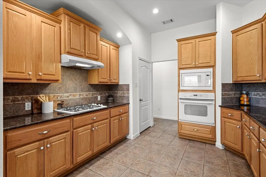 5808 Terravista Drive Austin TX 78735