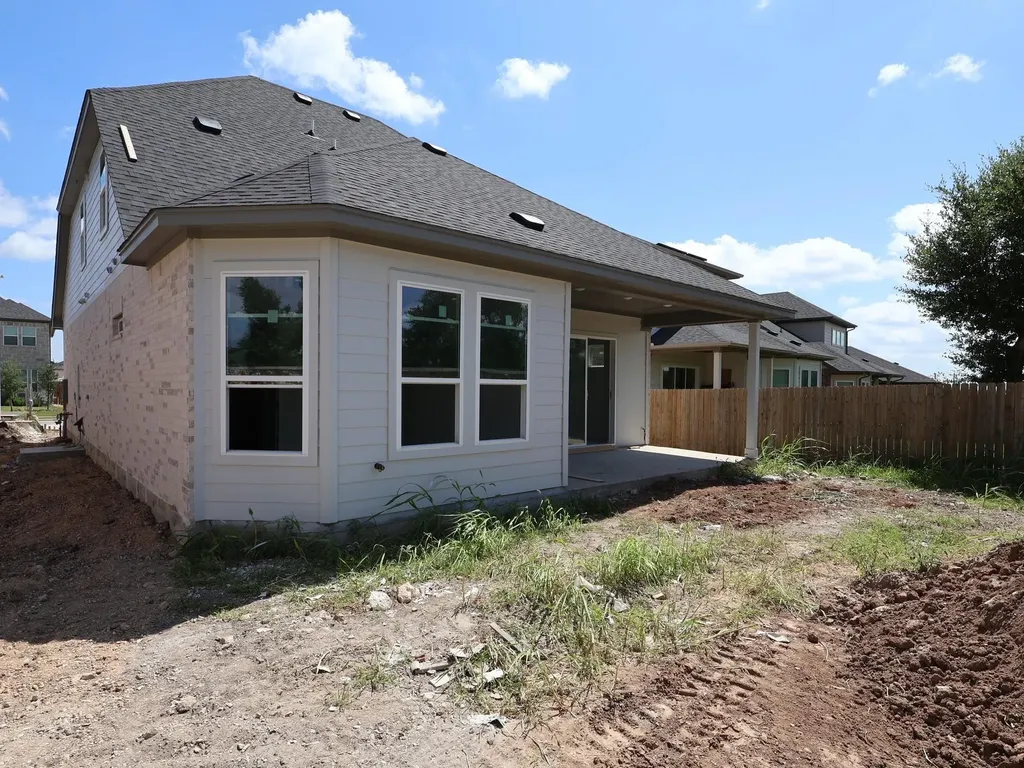 901 Corvallis Drive Leander TX 78641