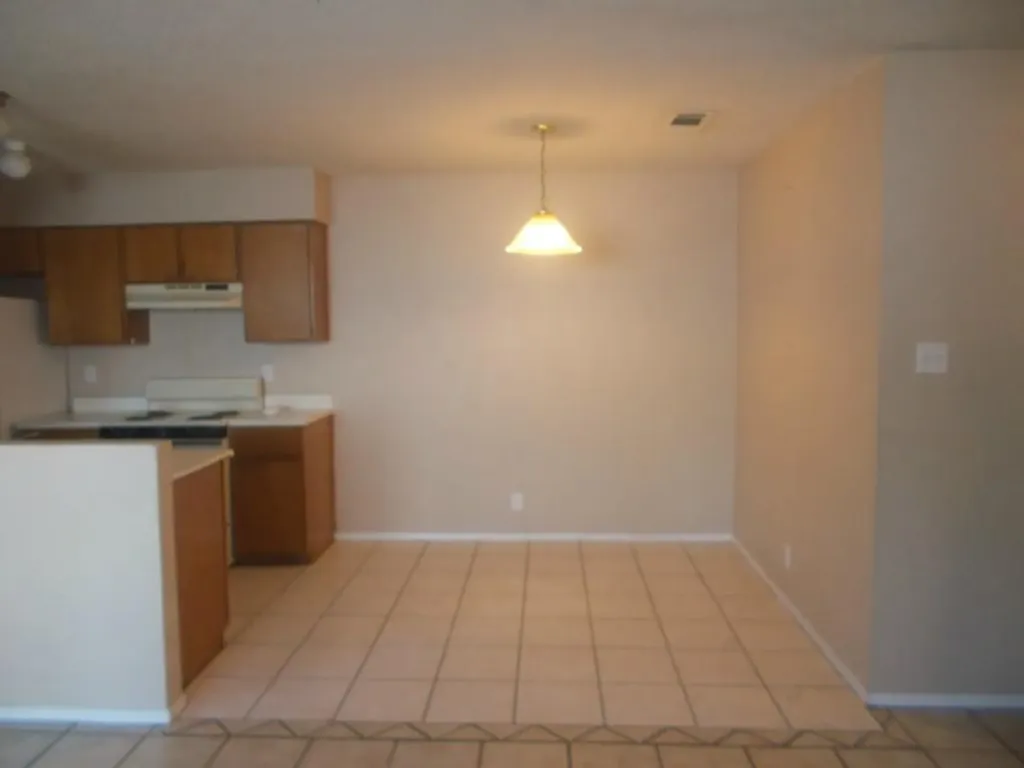 8710 Piney Point Drive Austin TX 78729
