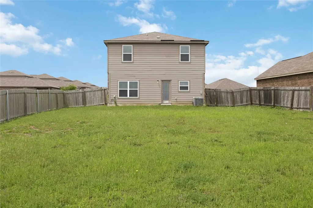 19912 Woodrow Wilson Street Manor TX 78653