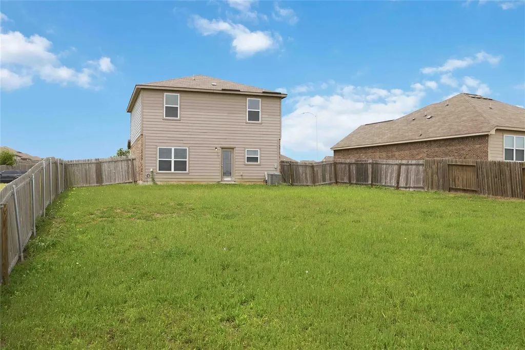 19912 Woodrow Wilson Street Manor TX 78653