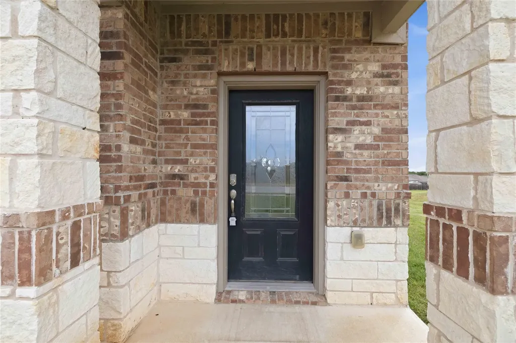 19912 Woodrow Wilson Street Manor TX 78653